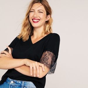 Violeta by Mango lace trim tee